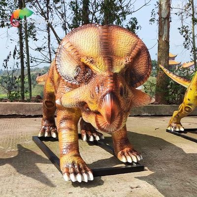 kopen Van de Glasvezel Dierlijke Standbeelden van harsprotoceratops Grote de Dinosaurus Vlotte Oppervlakte online manufacture