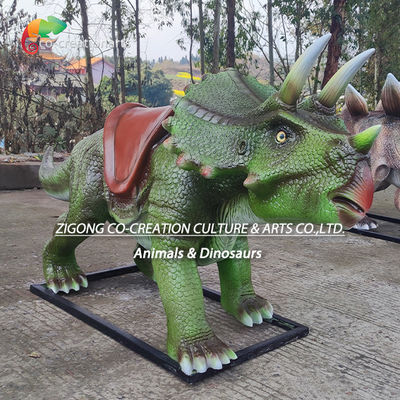 Goede prijs. Interactieve glasvezel Triceratops Ride-On: Kindvriendelijk dinosaurusbeeld voor pretparken en tentoonstellingen online