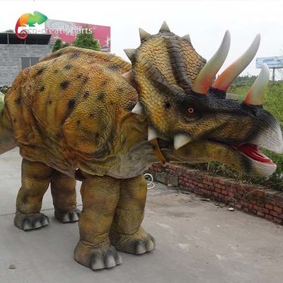 Goede prijs. Twee Volwassen Triceratops Dinosauruskostuum online